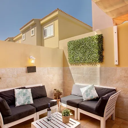 Velas 37 Feriehus Meloneras