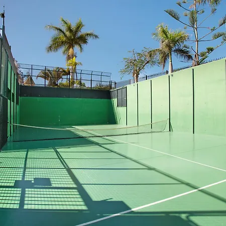 Vakantiehuis Velas 37 *